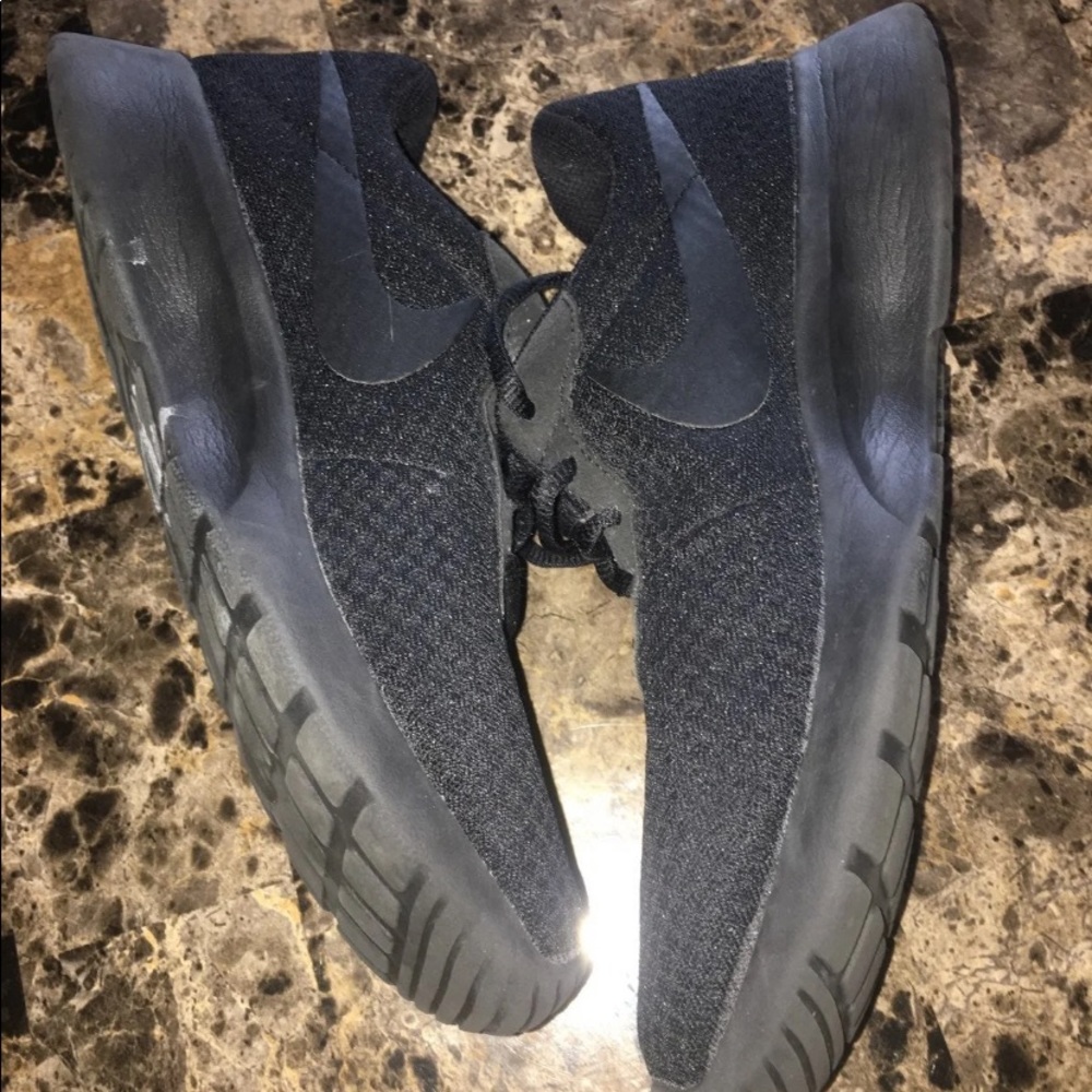 Nike Tanjun Sneakers